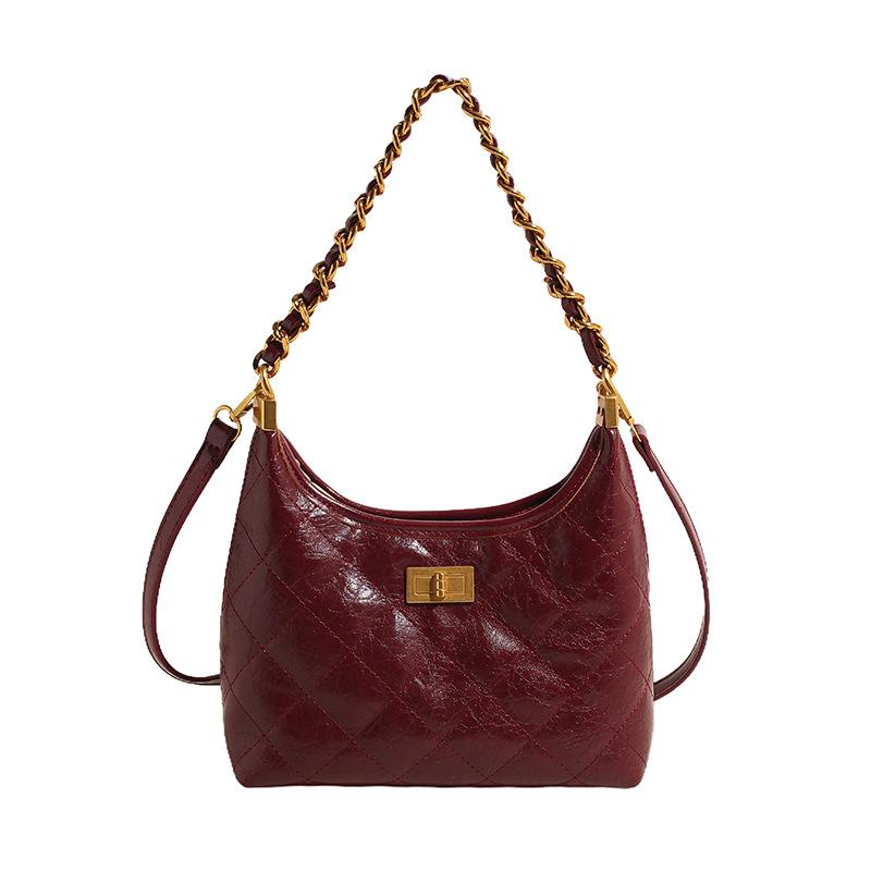 

Xiaoxiangfeng rhombus chain underarm bag women s 2025 new trendy shoulder messenger bag versatile stray bag