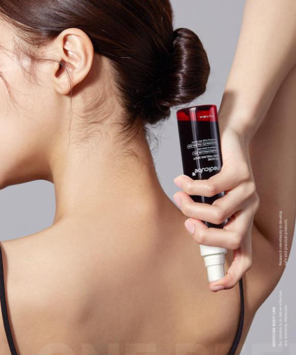 Medicube Red Acne Body Peeling Shot 110g