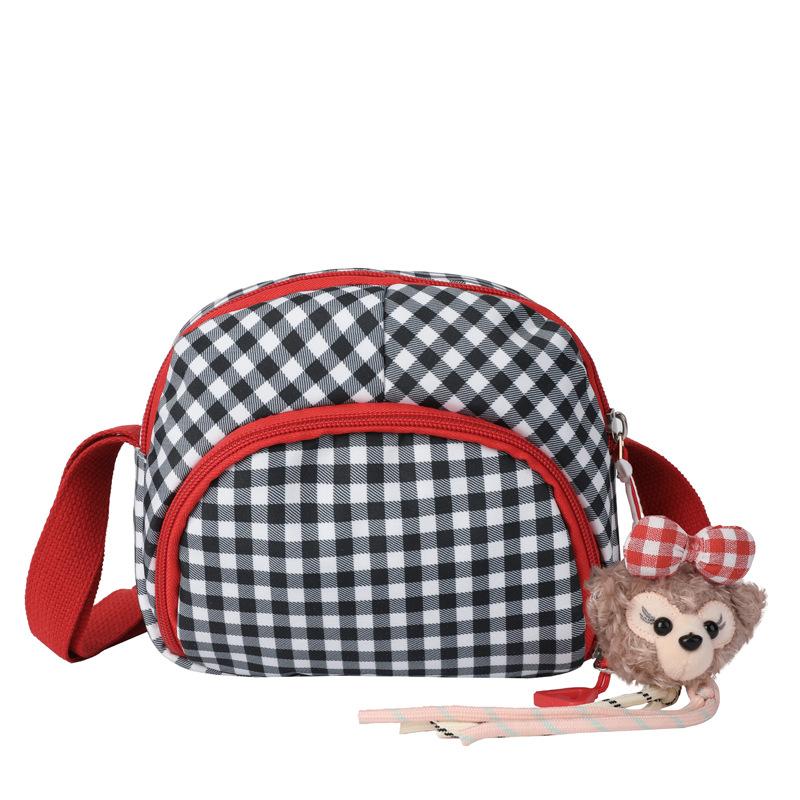 Tasche Damen Frühling Neue Mode Einfache Persönlichkeit Schultertasche Umhängetasche Lässig und leicht Kleine quadratische Tasche