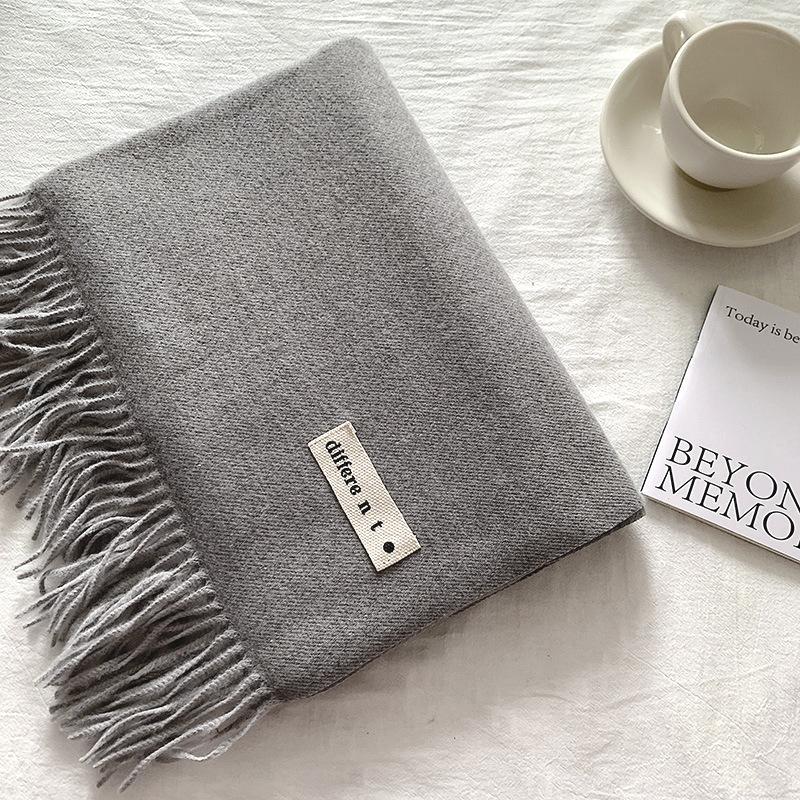 Flowing Fringe, Color-blocked, Simple Design, Faux Cashmere-like Scarf, Winter-thick, Cape-style, Student-friendly, Solid Color.