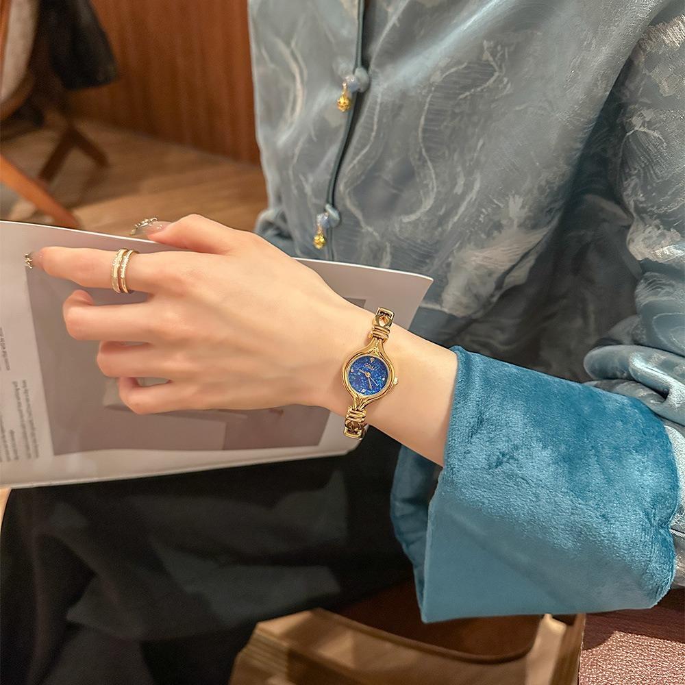 Elegant Women'S Wristwatch, New Light Luxury Small Gold Watch, High-End Bracelet Watch, Exquisite And Versatile Timepiece