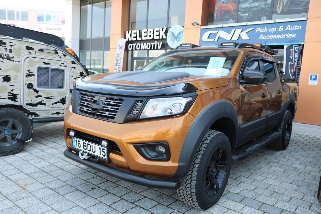 Deflector capota (EuroCap) pentru Nissan Navara/NP300 2016-