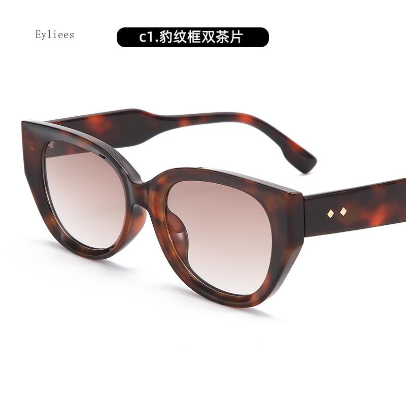 

Ins Popular Fashion Cat Eye Female Luxury Sunglasses Retro Jelly Tea Shades UV 400 Protection Male Designer Rivets Sun Spectacles