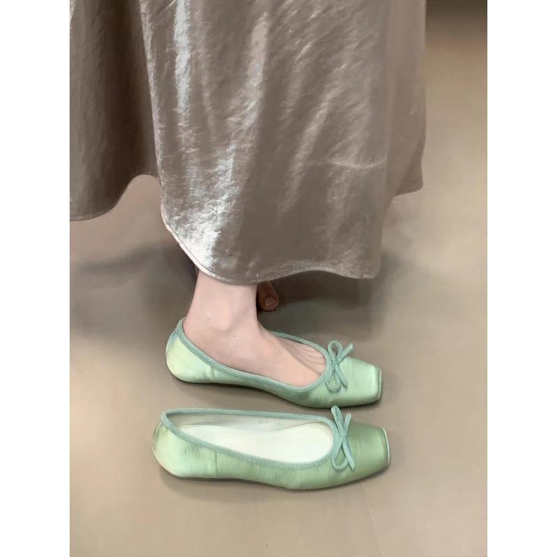 Retro Bowknot  Patent Leather Women's Ballet Flats Shoes Autumn Slip on Flat Casual Shoes Round Toe Thick Heels Wine Red Loafer