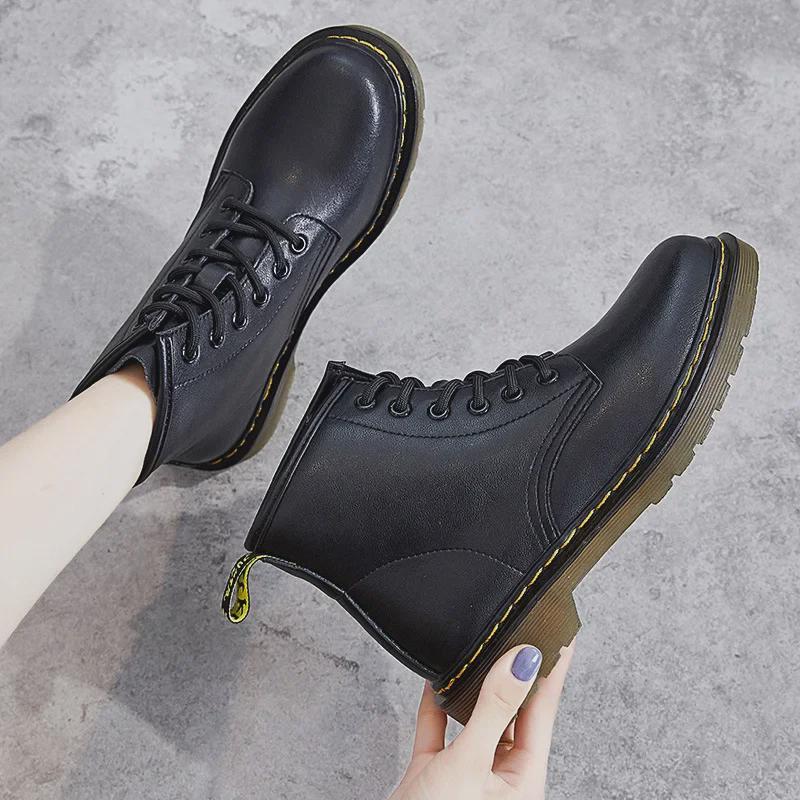 Classic Retro British Style 1460 Martin Boots - Flat Six-Hole Genuine Leather Motorcycle Short Boots with Thick Soles.