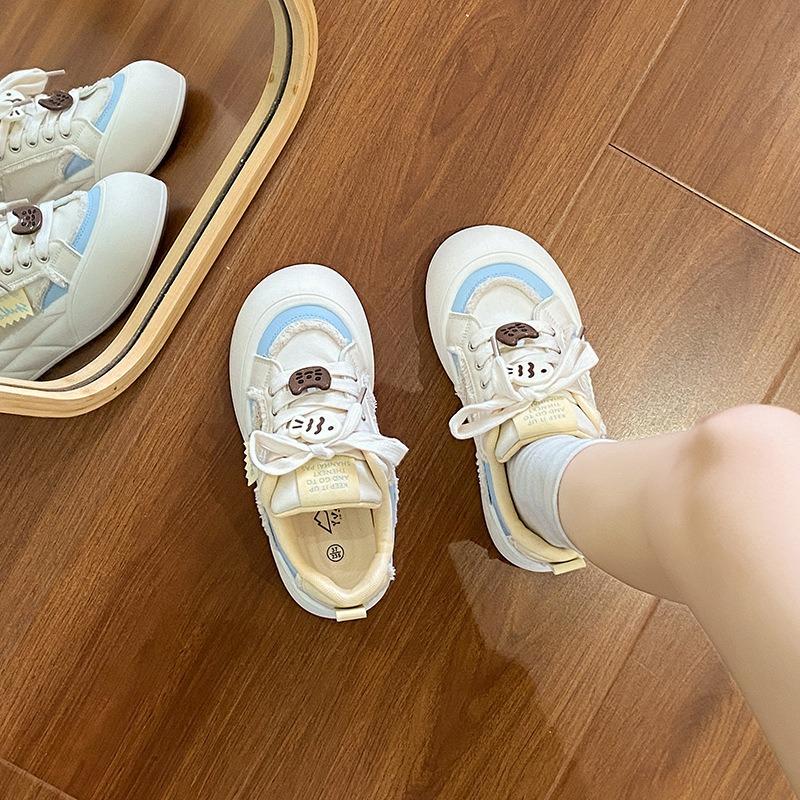 New niche board shoes women's 22025 spring new versatile big head bread shoes platform white shoes