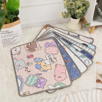 All-Season Cool & Moisture-Proof Pet Mat for Dogs and Cats - Versatile for Sleeping, Cages, and Fences