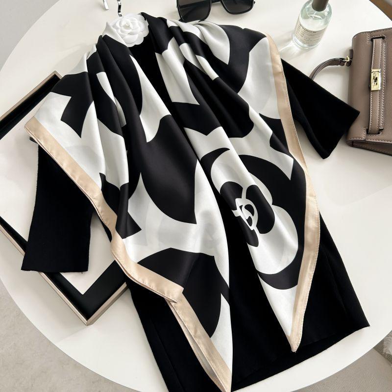 90cm New Fashionable Outdoor Versatile Shawl For Autumn And Winter Simple Large Square Scarf Simulated Silk Scarf For Women