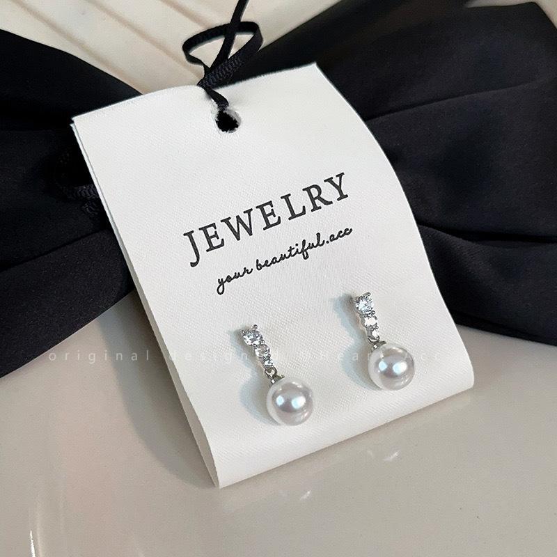 Autumn and Winter Pearl Flash Diamond Silver Needle Earrings Women's French High-end Sense Light Luxury Short Earrings Niche Design Fashion Earrings