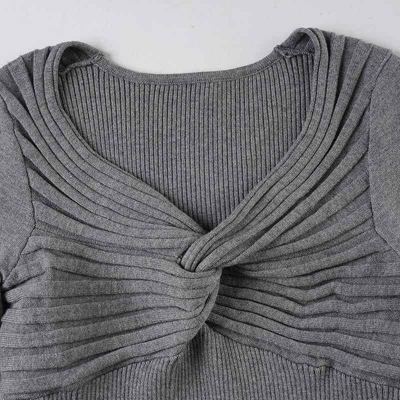Women's European & American Style Grey Twist Slim-fit Pleated V-neck Long Sleeve Top