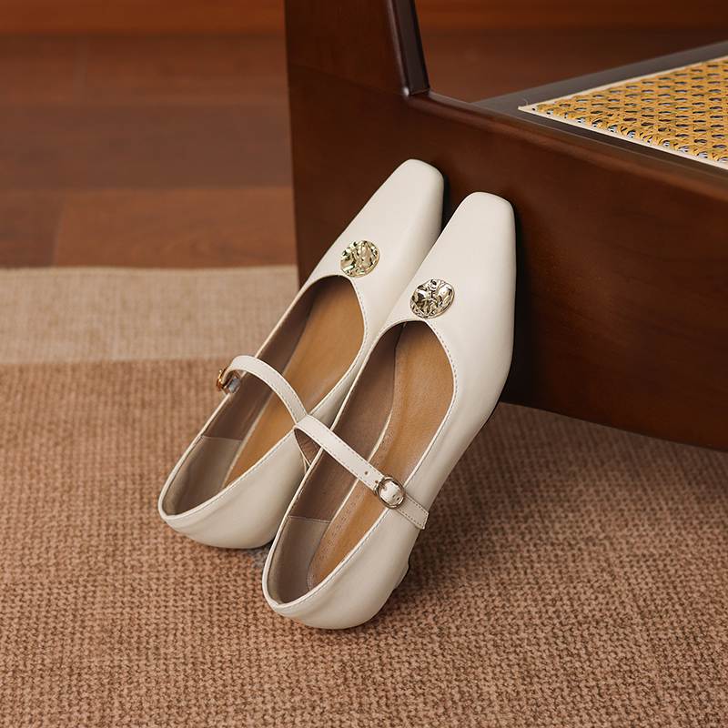 Krazing Pot Microfiber Square Toe Thick Med Heels Spring Summer Shoes Big Size 43 Metal flowers Women Shallow Pumps