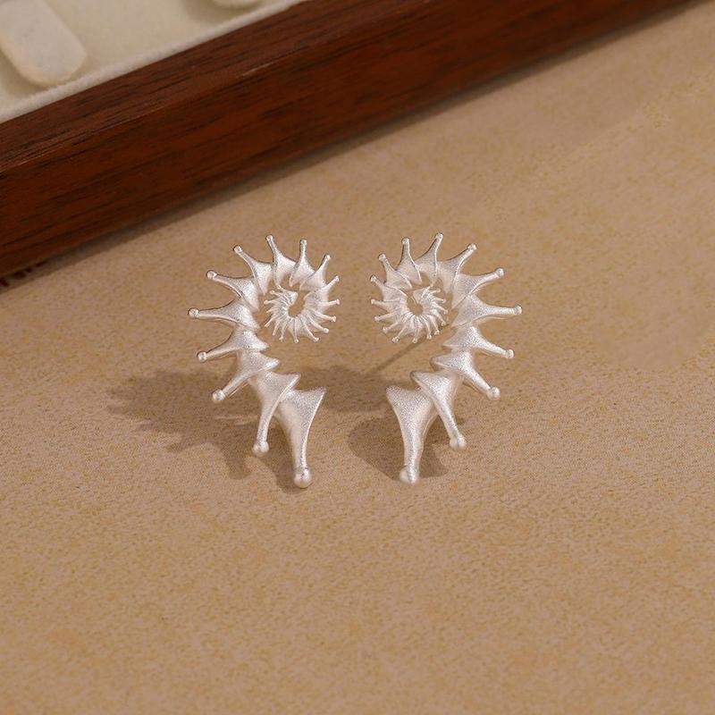 Conch Stud Earrings Vintage Style For Women Men'S Jewelry Accessories Party Gifts