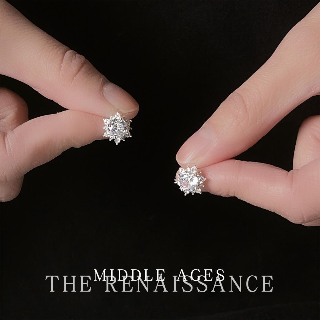 Light full zircon stud earrings sweet heavy industry earrings vintage earrings women