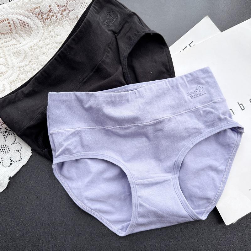 Ladies Spring and Autumn Classic Comfortable Cotton Comfortable Hip Mid Waist Underwear