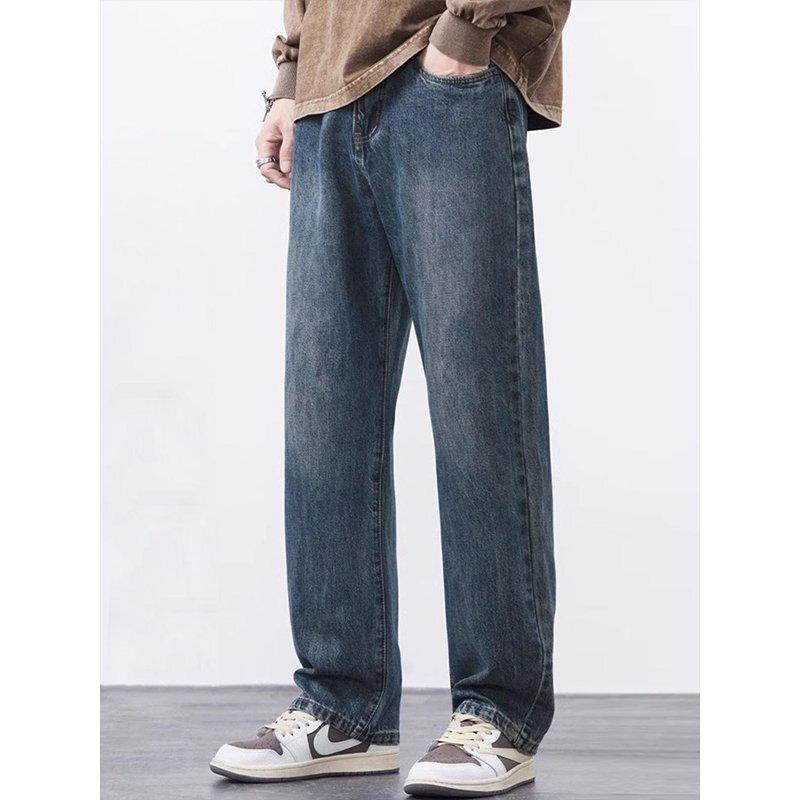 Men's Loose Fit Cool-Touch Straight Jeans