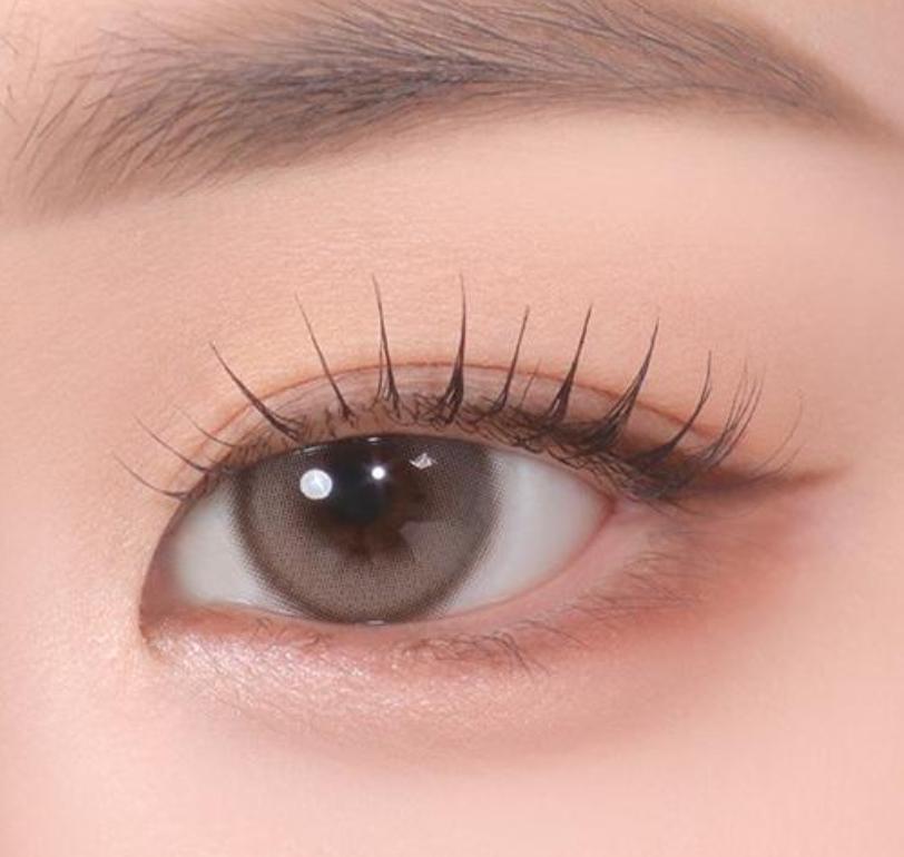 Too cool for school Smudging Triangular Eyeliner 8 Colors | Multi-Use Eye Pencil