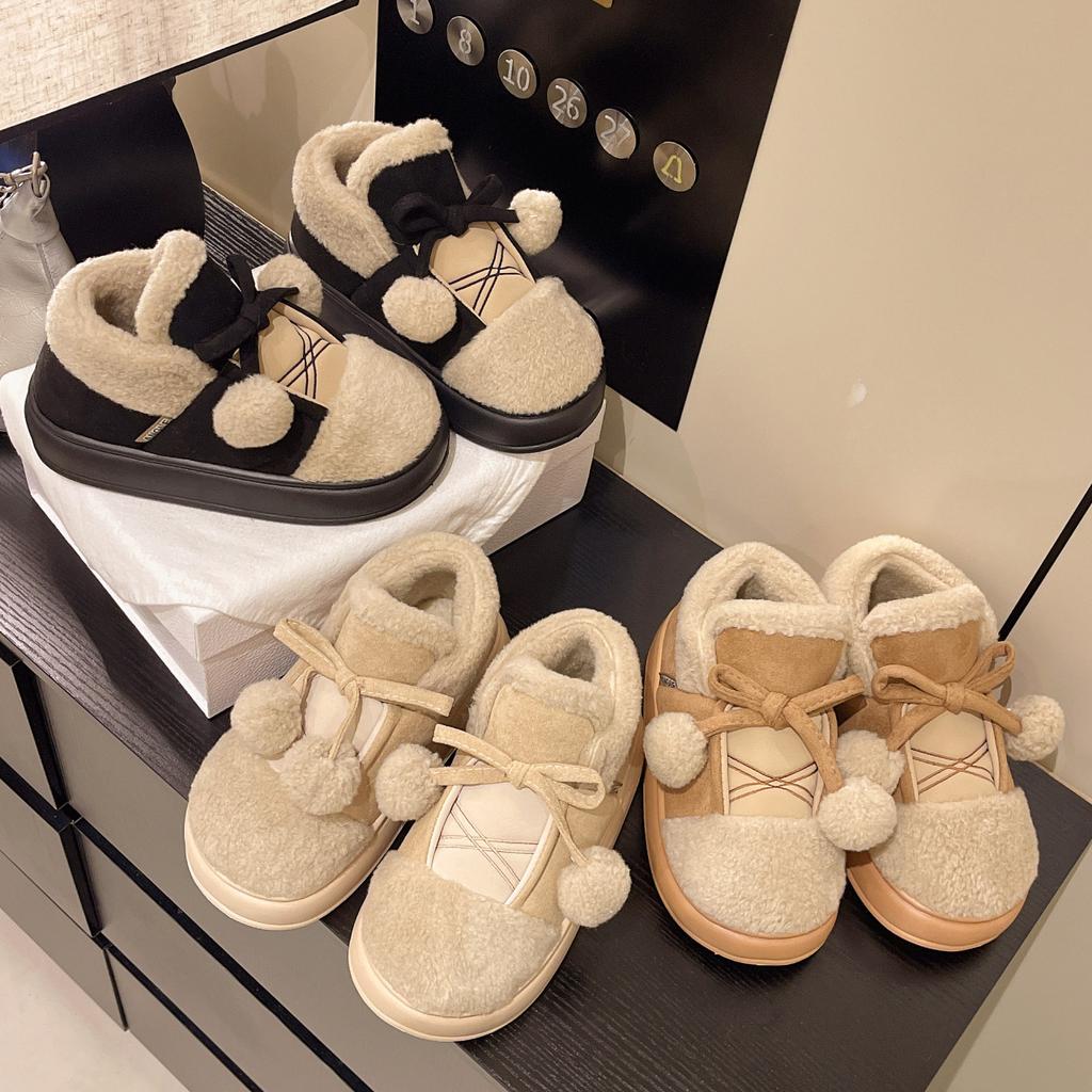 Cute cartoon hairball snow boots women's new winter wear thick-soled warm piled thickened cotton shoes home cotton boots