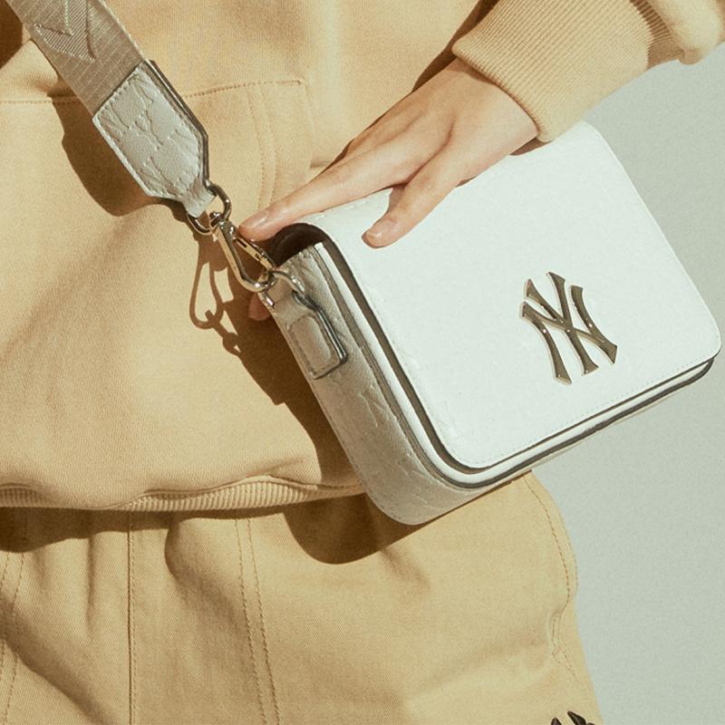 New MLB Monogram Collection Cotton Mahjong Bag Shoulder Bag Crossbody Bag Regular Unisex Cream White 32BGPB111-50I