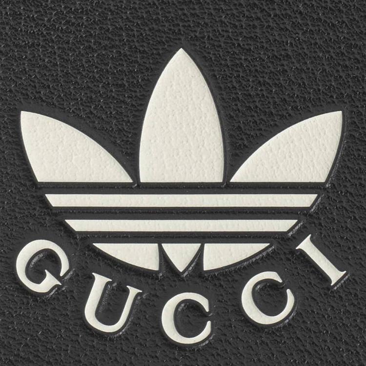 Gucci X Adidas Collaboration Logo Print Snap Closure Leather Phone Bag Women Shoulder Bag Black Beige 702203-UZ3BT-1057