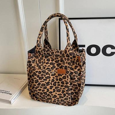Umhängetasche aus Nylon mit Leopardenmuster für Damen, Standard-Reißverschluss, große Kapazität, modische Taschen, Umhängetasche mit Leopardenmuster