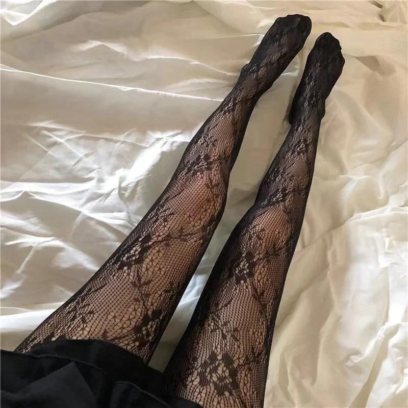Sexy Black White Lolita Hollowed Lace Mesh Stockings Bottomed Pantyhose Japanese Goth Floral Rattan Stocking Hot Classic Tights