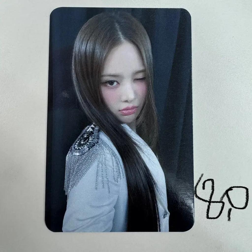 I Sell Izuna Bangmin Ahyeokdae Somal Photocard Photo Cards 