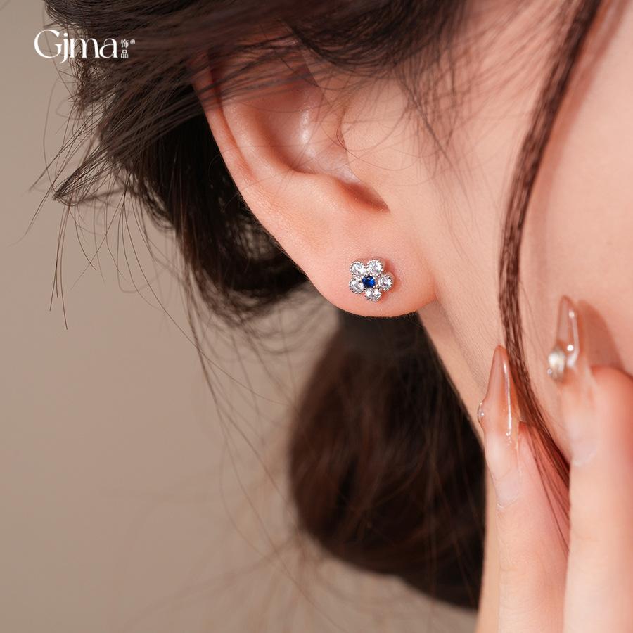 Super flash zircon flower stud earrings exquisite temperament earrings fashionable versatile earrings women