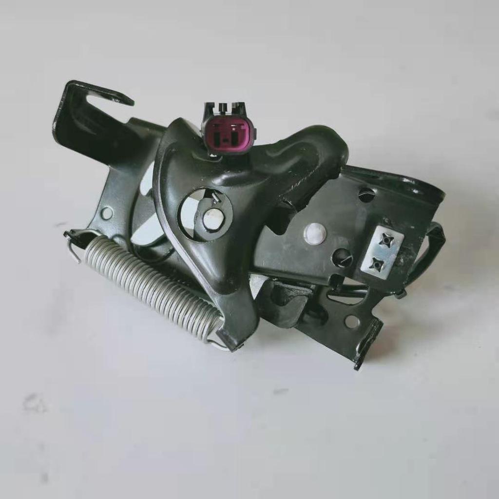 BMW F46 Engine Hood Lower Lock 51237431369