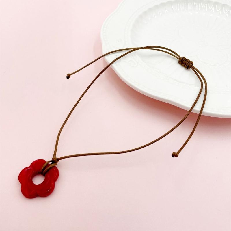 Fashion Red Acrylic Flower Pendant Necklace Hollow Flower Charm Clavicle Chain Fashion Jewelry Gift Women Girl Teen