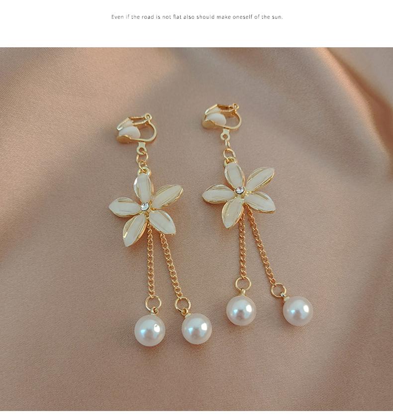 Korean Version of Advanced Ear Clip Without Ear Hole Women's Fashion Retro Versatile Cool Style Temperament Simple Earrings