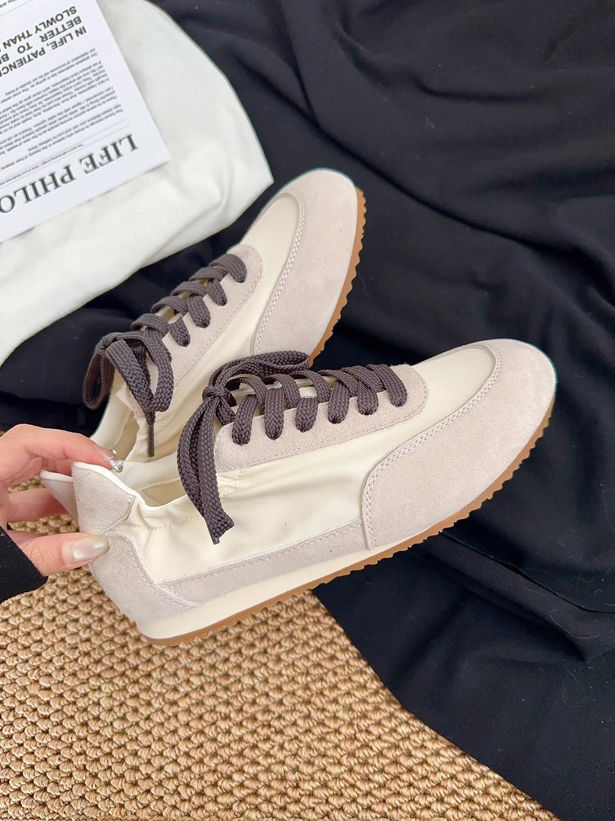 

Цвет допамина~ 2025 весна и лето новые балетные тренировочные туфли женские нишевые универсальные повседневные спортивные туфли Forrest Gump женские 35