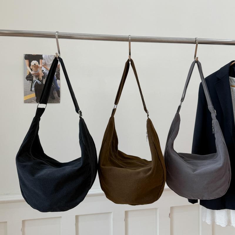 Einfache und geräumige Umhängetasche, Ein-Schulter-Tasche, Modische Pendeltasche, Hochwertige Unterarmtasche