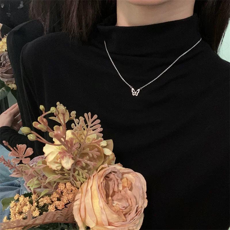 Zhongying Jewelry Butterfly Necklace: Full Diamond Women's Clavicle Chain - Fresh Design, Chic Cold Style Choker.