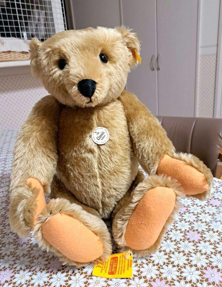 

[USED] Steiff large teddy bear