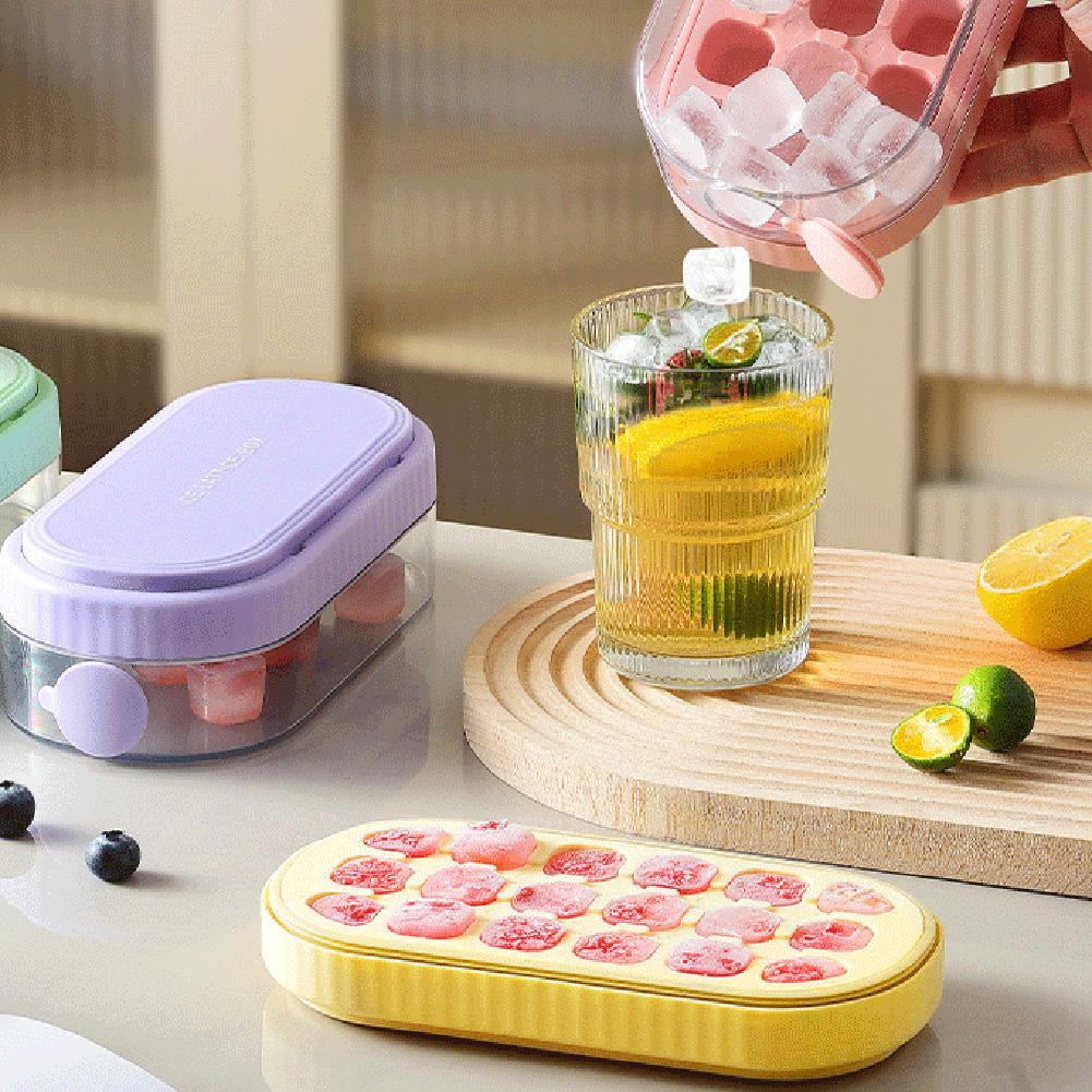 Silicone Ice Cubes Moulds Box With Lid Easy Release Ice Making Mould For Whiskey Cocktail