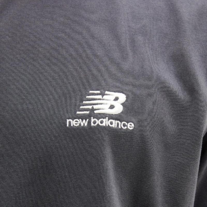 New Balance Tee Kqj Nbnee21013 17 Common Essential Small Logo Short Sleeve Tee Stan