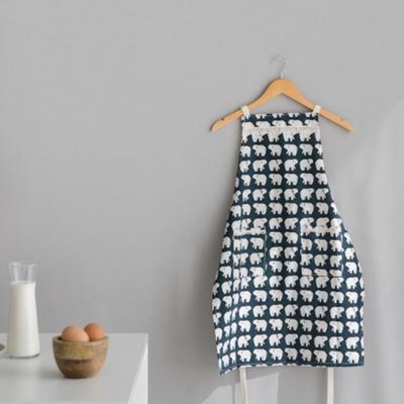 Pattern Point Apron Bear