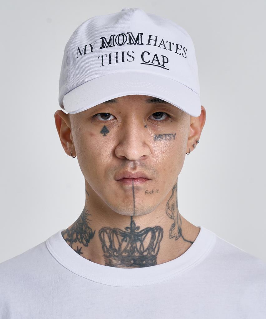 AJOBYAJO [Pba] My Mom Hates This Cap [White]