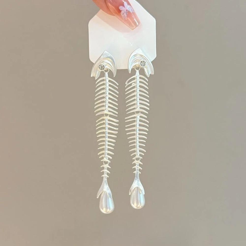 Personalized Fish Bone Imitation Pearl Dangle Earring for Women Vintage Gothic Tassel Ear Pendant Elegant Jewelry Gifts 2026