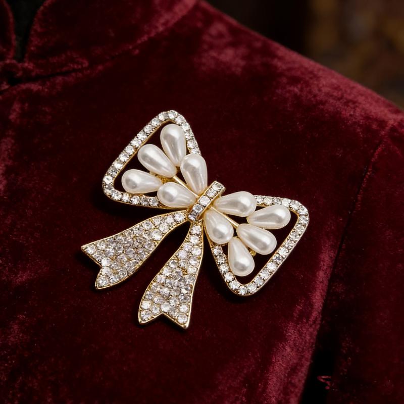 Bow Pearl Brooches For Women Clothing Coat Jewelry Accessries Gifts
