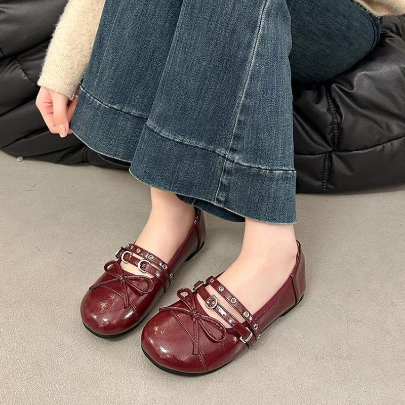 Spring Shallow Slip On Women Flats Comfortable Round Toe Soft Sole Shoes Street Style Ladies Eelgant Dress Shoes