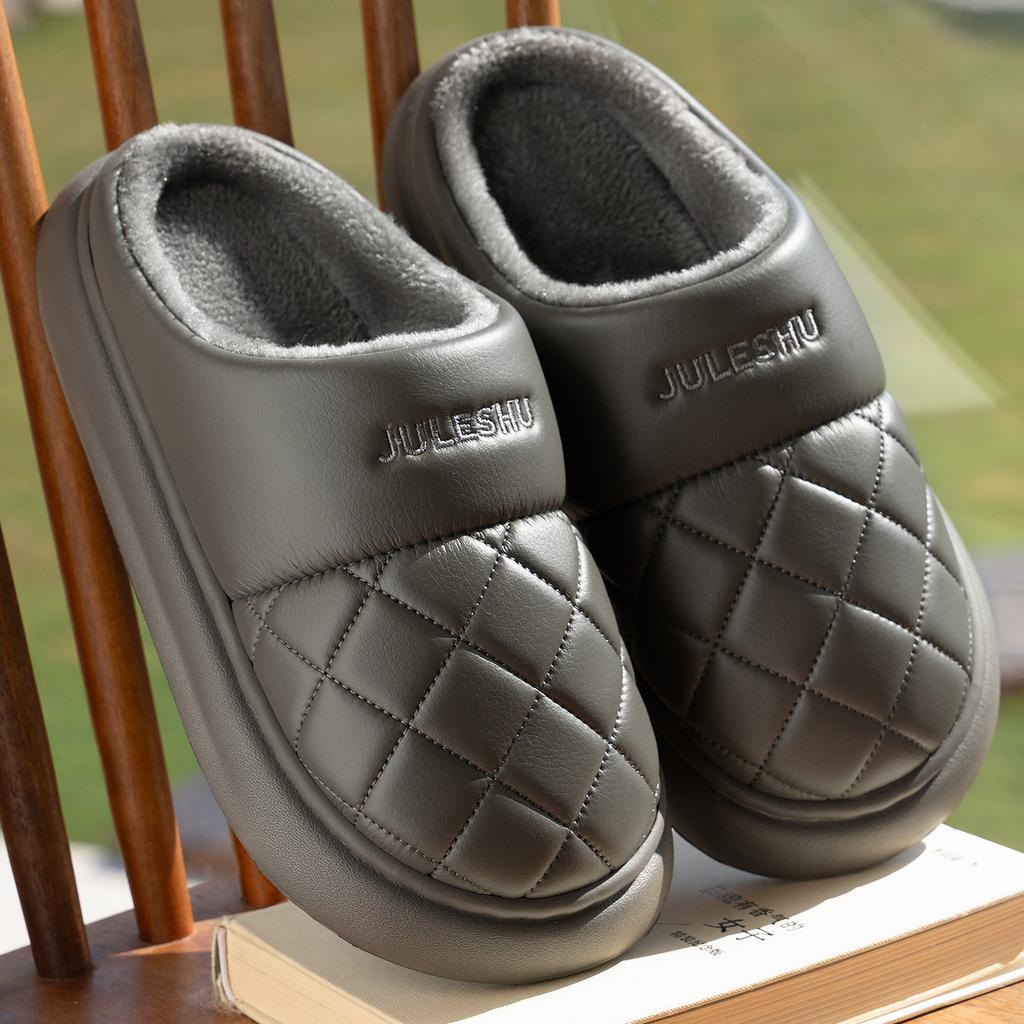 Wodoodporne skórzane bawełniane kapcie 2025 nowe jesienno-zimowe domowe ciepłe antybakteryjne antypoślizgowe bawełniane buty na grubej podeszwie