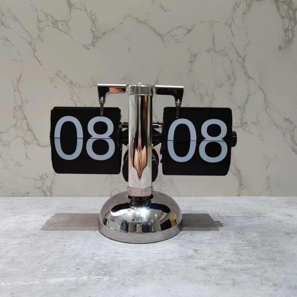 European Retro Flip Clock Table Ornament – Wang Ziru Style