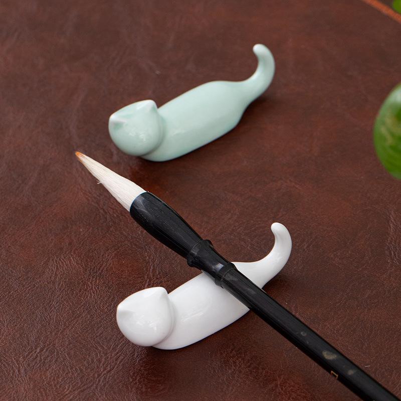 Japanese Ceramic Cute Lucky Cat Chopstick Rest Brush Holder Figurine Creative Home Kitchen Table Decor Office Desk Accessory