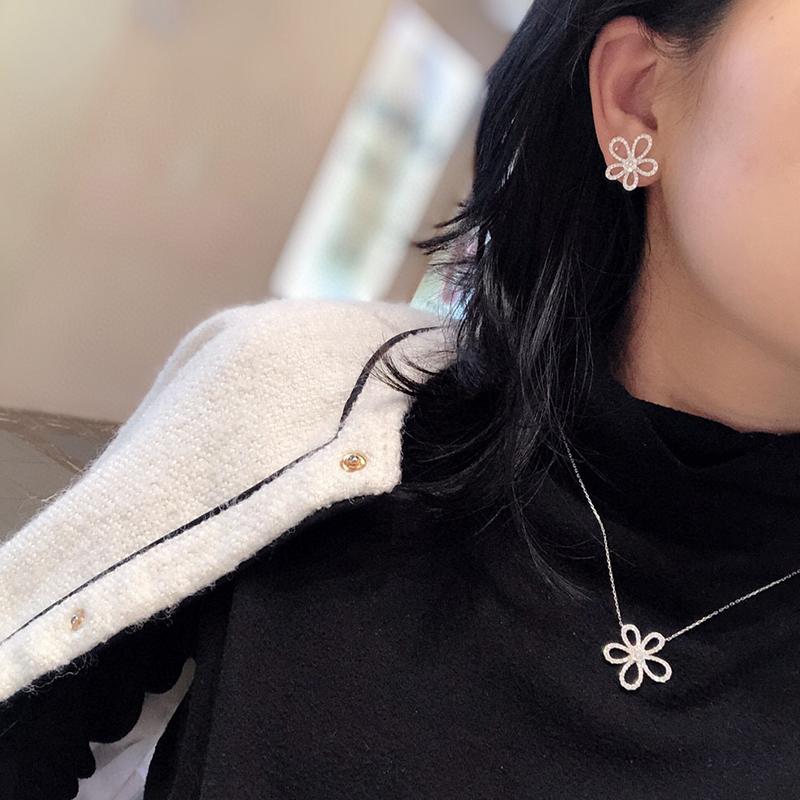 Luxury Jewelry Set for Women Flower Zircon Ring Earring Necklace Set Wedding Bride Jewelry Set  Women Zircon Necklace