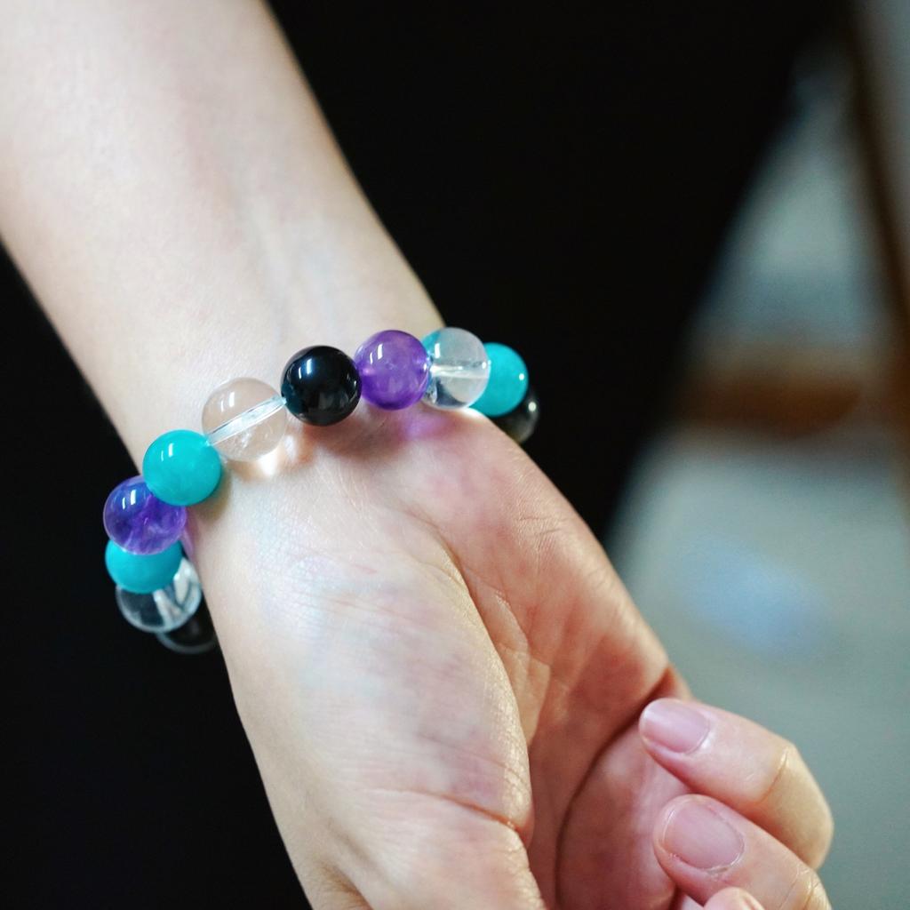 High Quality Natural Amethyst White Crystal Malachite Amazonite Bracelet