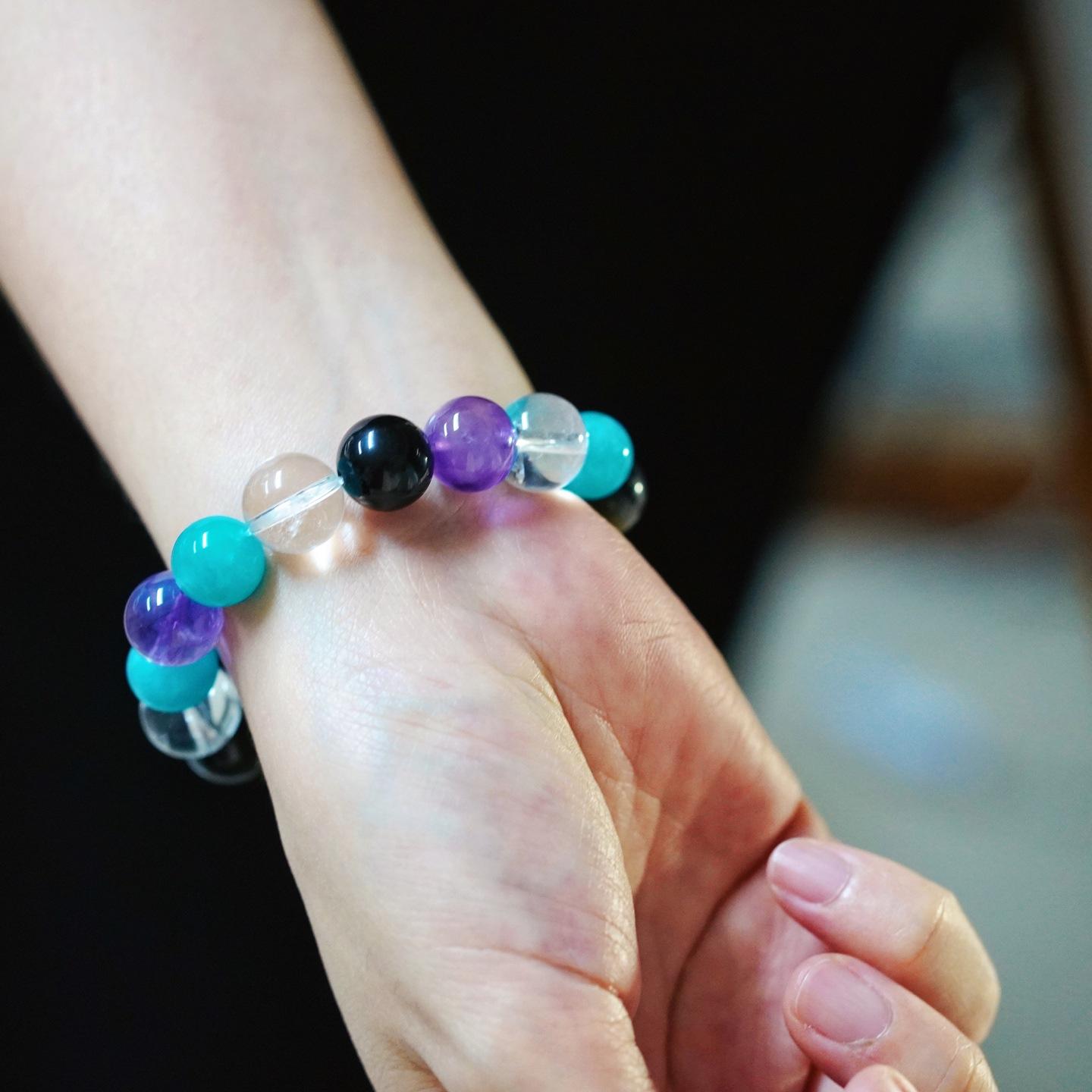 

High Quality Natural Amethyst White Crystal Malachite Amazonite Bracelet