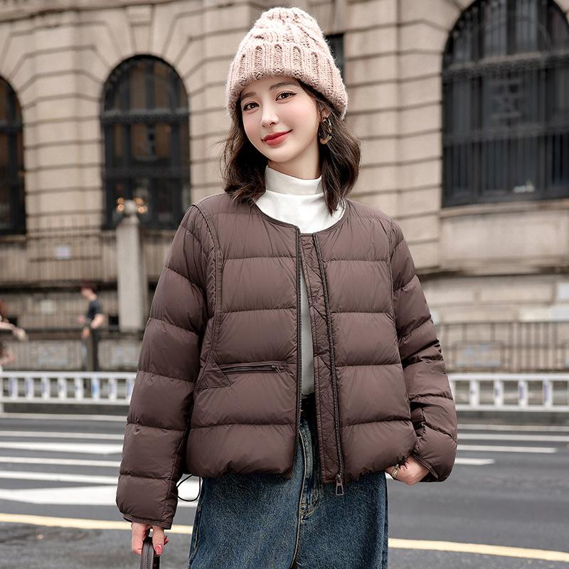 

Легкая и короткая простая хлопковая одежда Женская зимняя новая модная куртка с круглым вырезом, свободного кроя, теплая L темно-коричневого