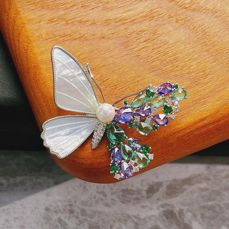 Luxury Purple Zircon Butterfly Brooch with Natural Seashell and Pearl, Gold-Plated Copper Pin for Women