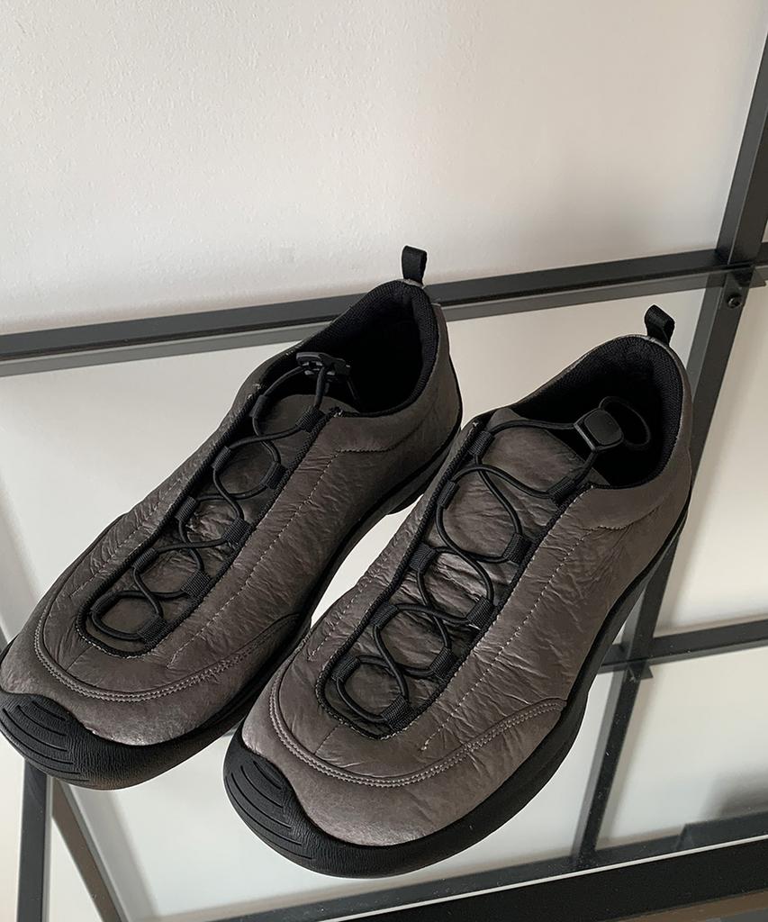 Moodnple Slogan Asymmetrical Sneakers Tightening Strap Unique Material 2 Colors